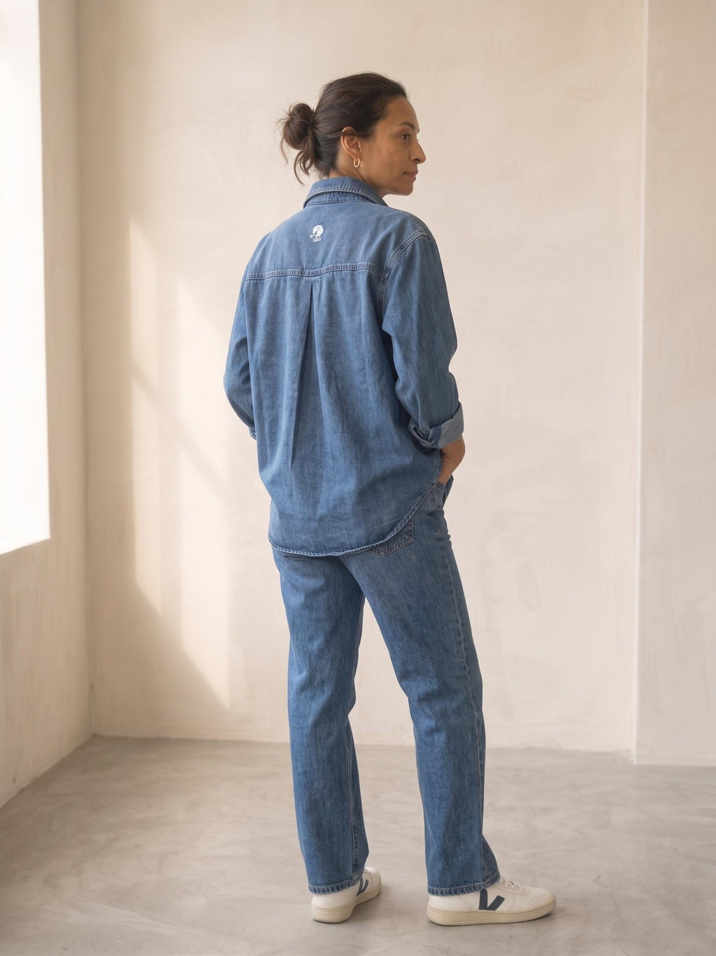 Camisa vaquera oversize con conejo LOVE pintado a mano, mujer talla L/XL