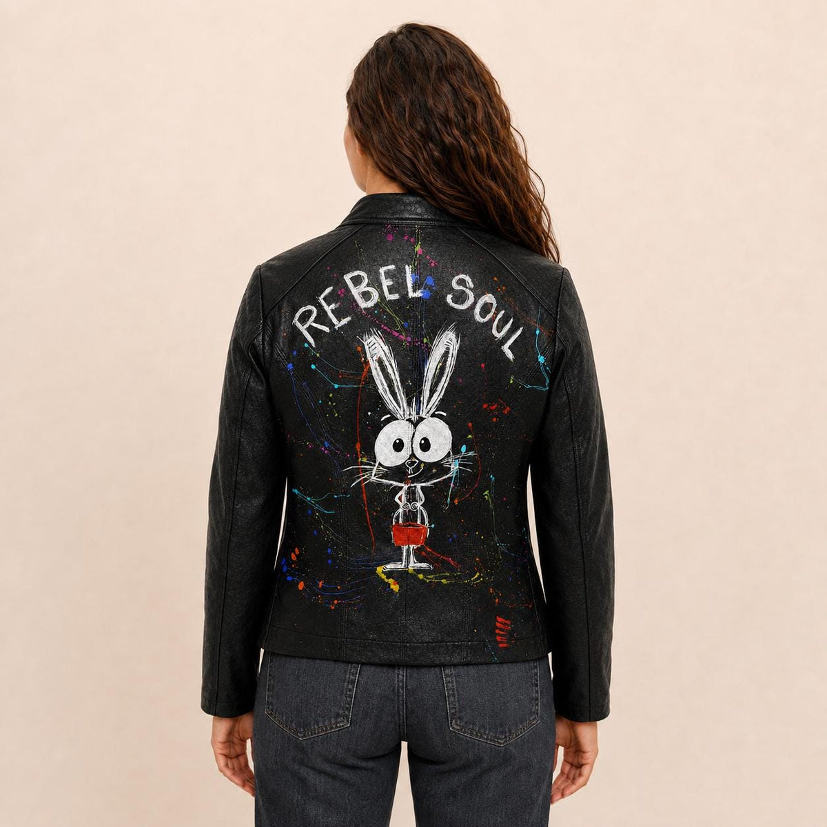 Chaqueta negra de polipiel pintada a mano Rebel Soul, mujer talla M