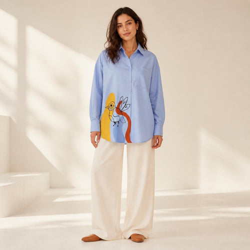 Camisa azul oversize de mujer con pájaro pintado a mano, talla S/M